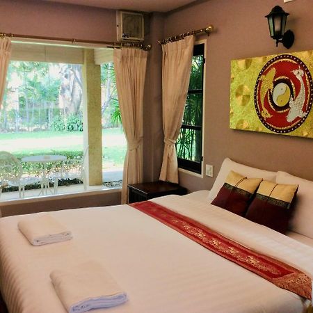 The Nine Guest House Kanchanaburi Exterior foto