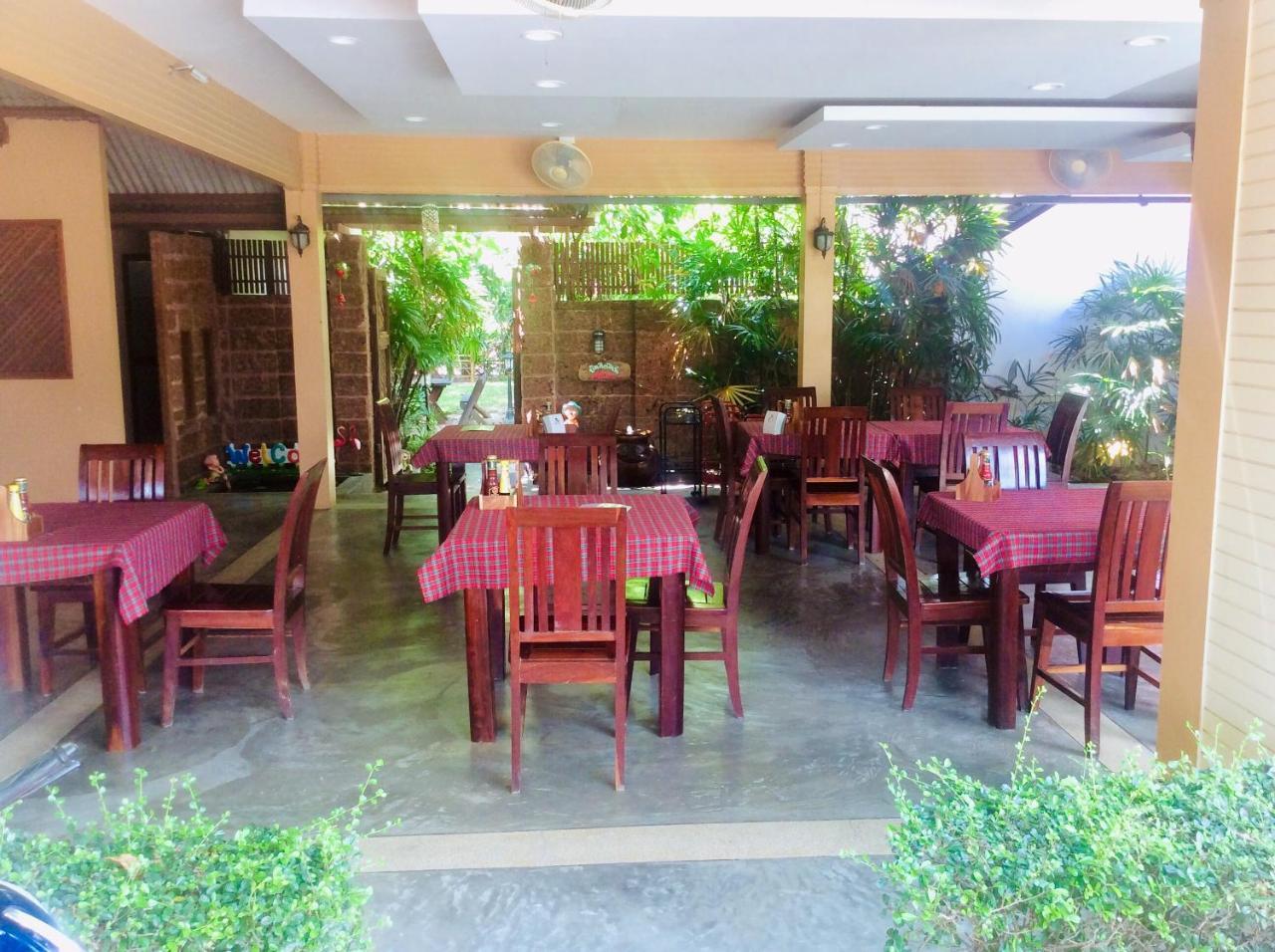 The Nine Guest House Kanchanaburi Exterior foto