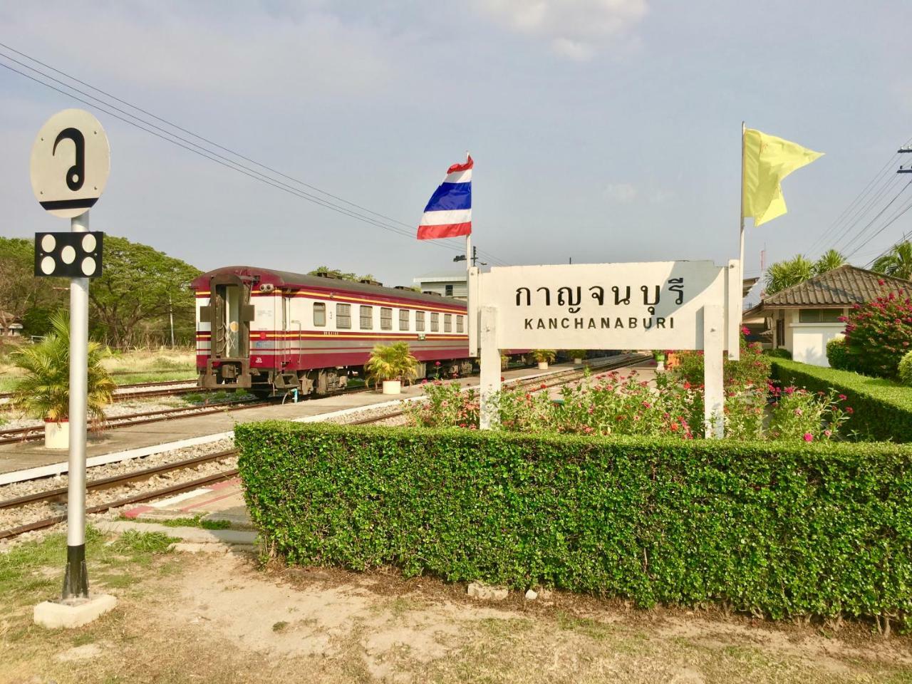 The Nine Guest House Kanchanaburi Exterior foto